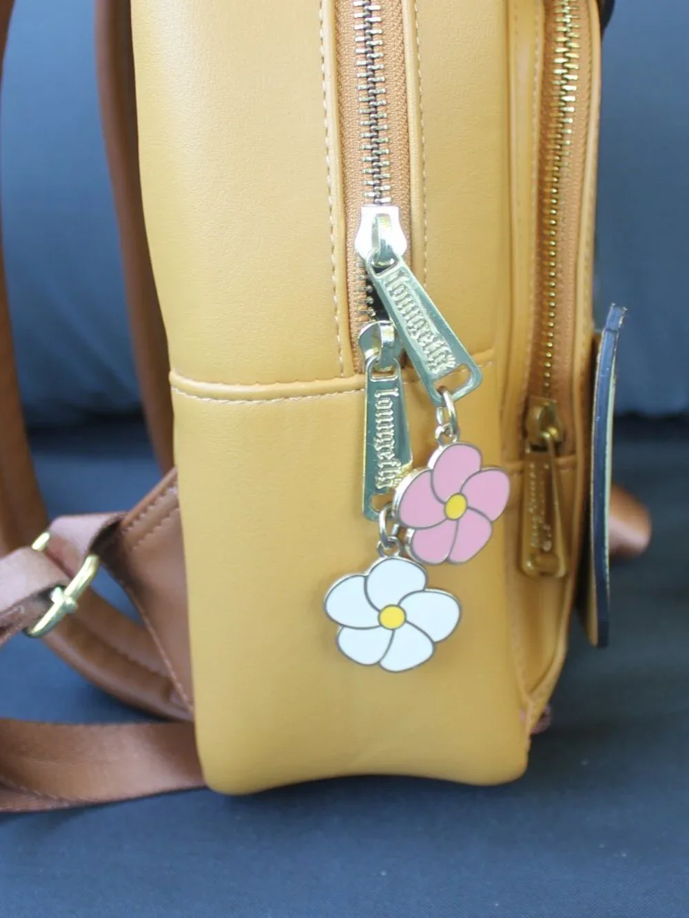 Loungefly Pokemon Eevee Mini Backpack